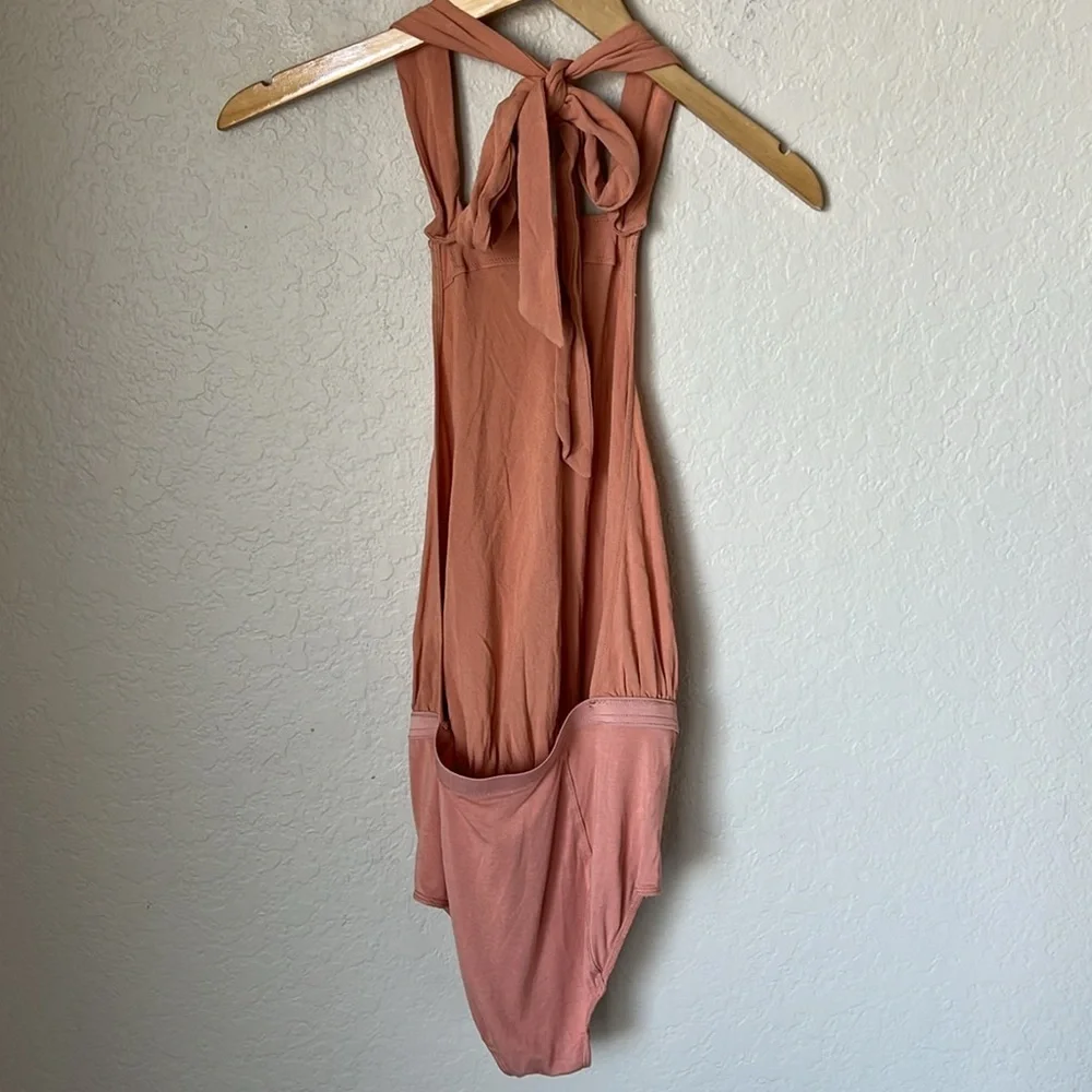 Free people peach Haulter bodysuit NWT